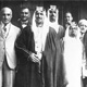 سيد حامد النقيب مع الملك عبدالعزيز بن سعود وآخرين. البصرة، العراق